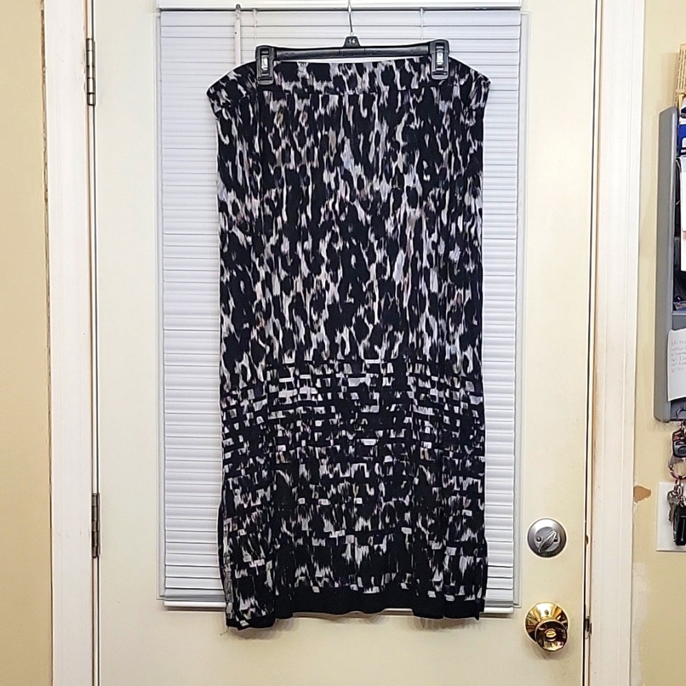 Dana Buchman midi skirt XL